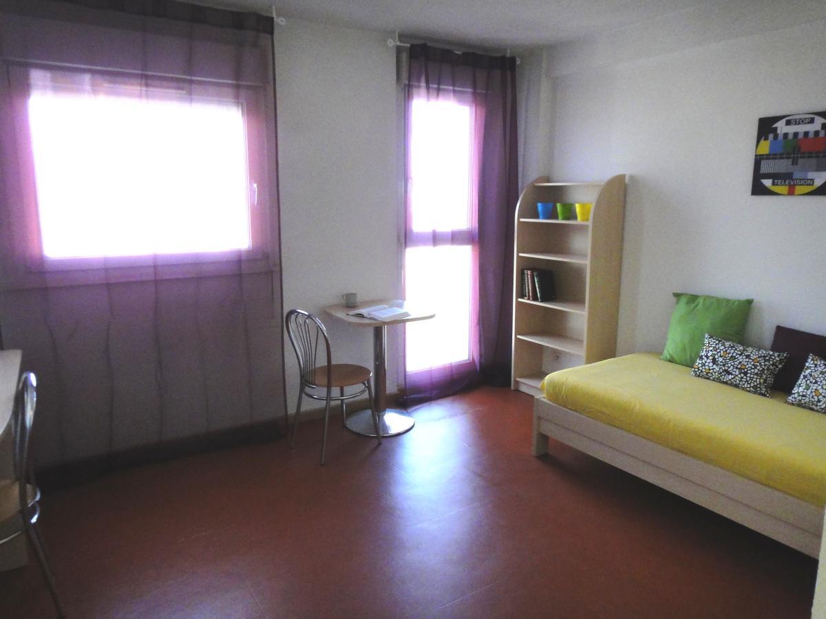 Appart'Study Avignon - Residence Eisenhower Ruang foto